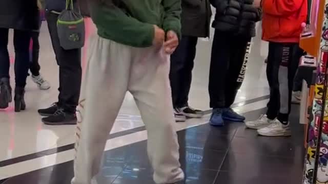 Как они все смотрели 🤣🙆🏻♀️