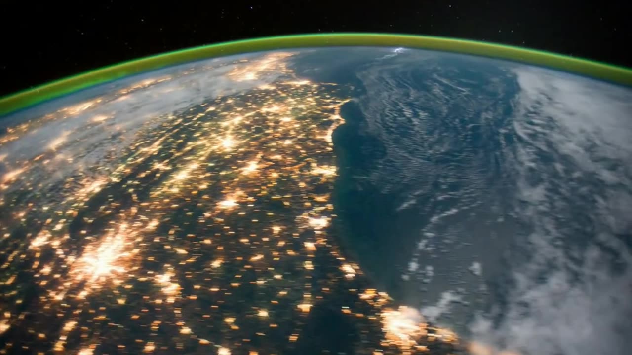 Time Lapse - NASA International Space Station Passing Over Earth