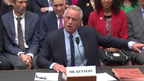 🚨RFK Jr opening statement before the Subcom on Weaponizing of the FedS gets ROARING applause