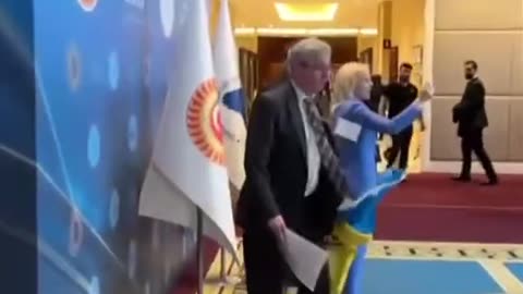 Ukrainian MP clashing with his Russian counterpart