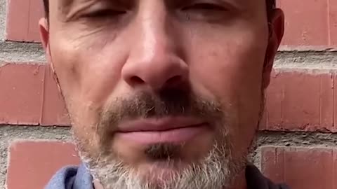 E_Auto_entzündet_Frachter_mit_3000_Autos!_