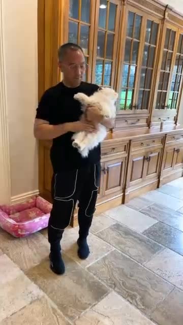 3TiAsndUbd3sPwgXcxsFUU