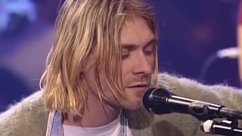 "How Nirvana Revived David Bowie’s Underrated Gem ‘The Man Who Sold The World’"