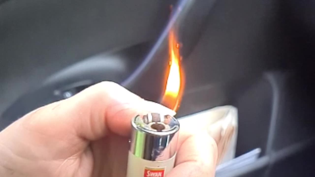 Slo-mo cigarette lighter