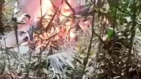 Video shows a helicopter crashing in Quibdo, Colombia, killing four people.