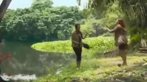 Crocodile attacked girls