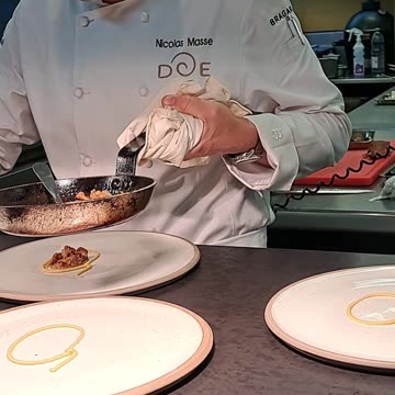 2** MICHELIN Kitchen Chef prep. Main Course (Pigeon) Pt.1