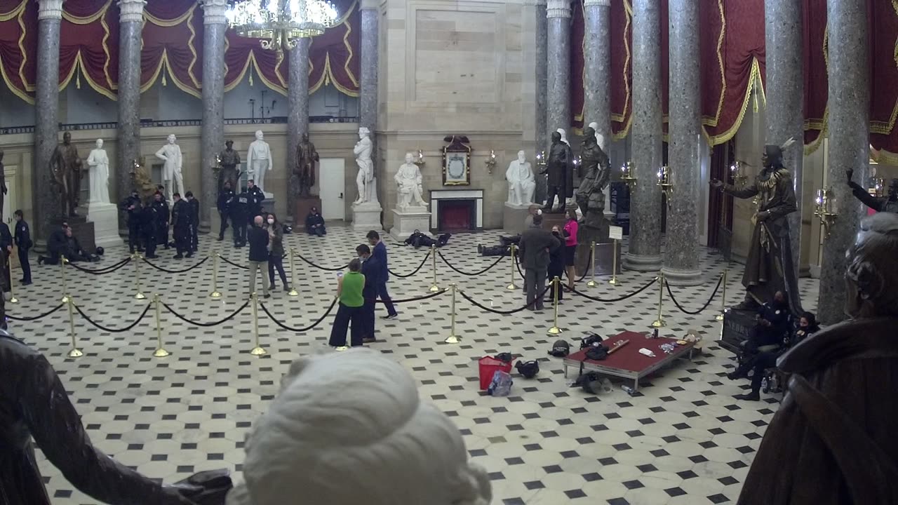 0964USCH02StatuaryHallWest_2021-01-06_23h19min07s627ms.mp4