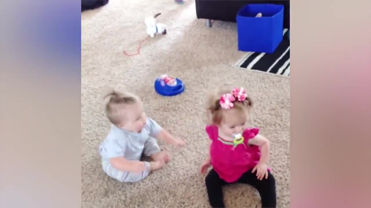 Funny Babies First Time Crawling - Funny Baby Videos