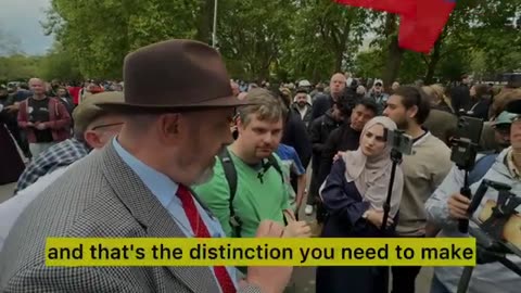 🥊 🔥 BOB VS. ENGLISH NATIONALIST IN INTENSE CLASH @ Speakers Corner