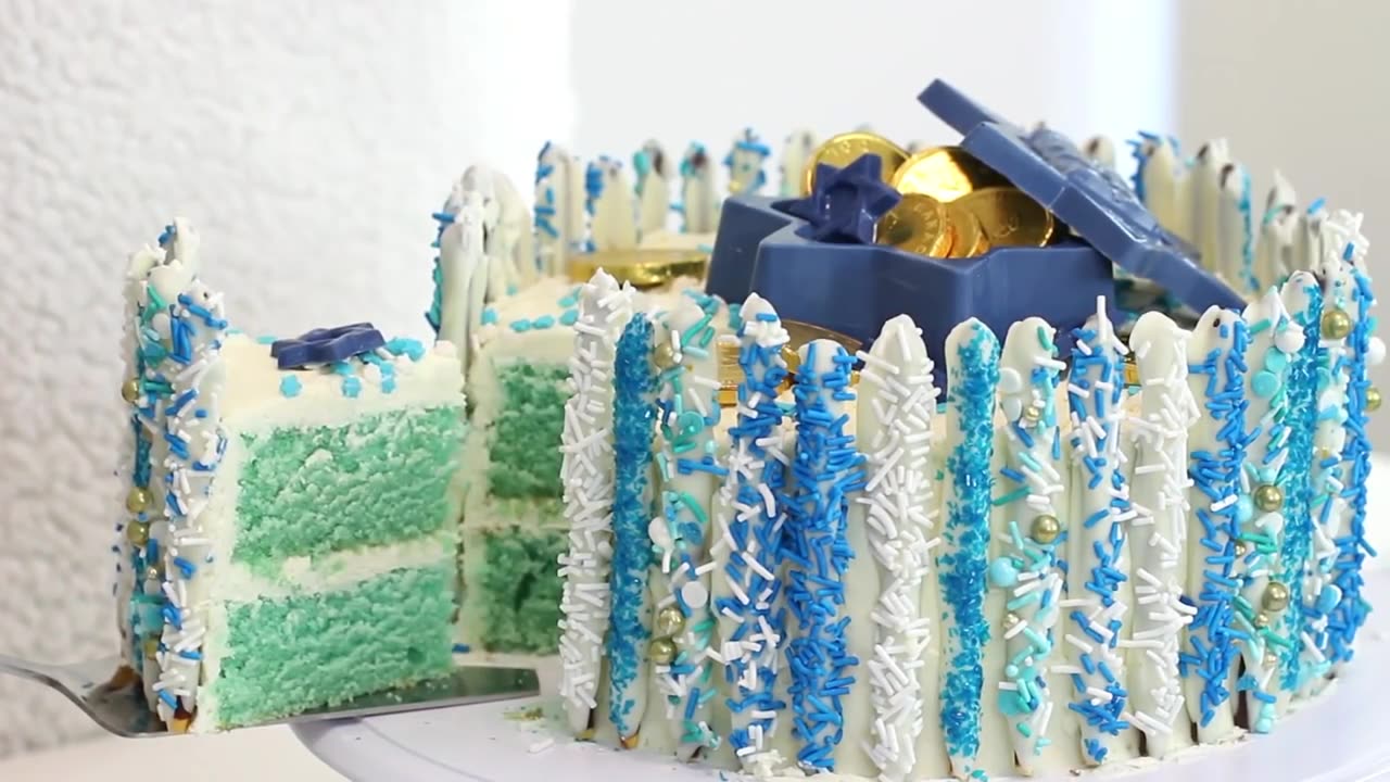 ***How to Make a Hanukkah Cake | RECIPE***