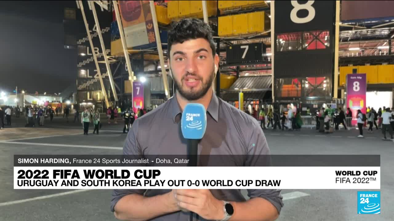 Uruguay held by South Korea in entertaining 0-0 draw