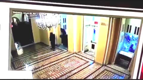 Video Surfaces of Some of the First to Enter the Capital!