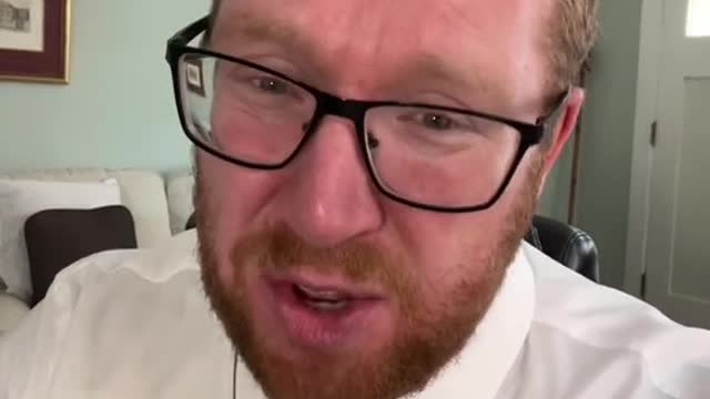 Does your boss do this?It's ILLLEGAL