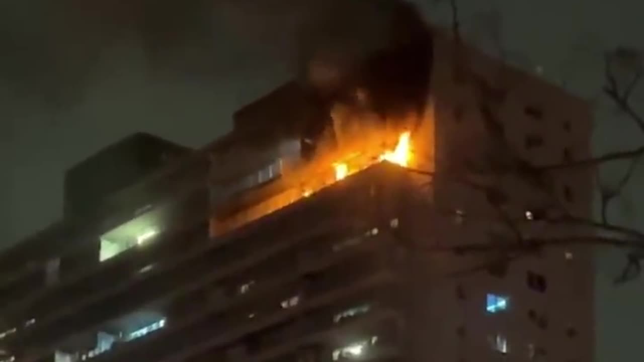 Bronx, New York, USA. Multiple people trapped in a high rise apartment fire