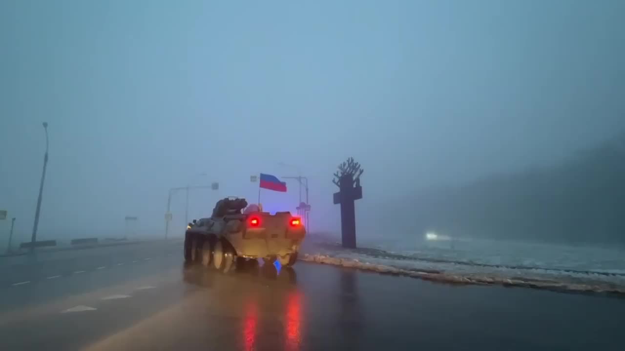 Santa Claus came to the New Year tree in Belgorod in an armored personnel carrier