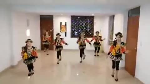 SAYA NAVIDAD - ELENCO DE DANZAS SVP