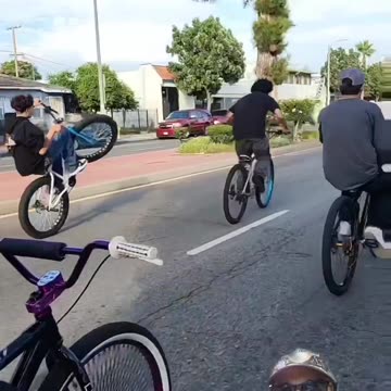 Reaction East Side Story Volume 3 @los.perritosbmx #bicycleawareness #ridebikesmore