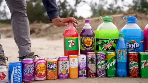 Giant Coca Cola & Big Monster, Chupa Chups, Mtn Dew, Fanta, Mirinda and Mentos soda mix Underground5