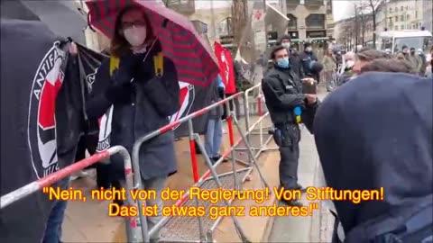 Antifa ist eine Terrororganisation bezahlt von NGO's und Geheimdiensten!