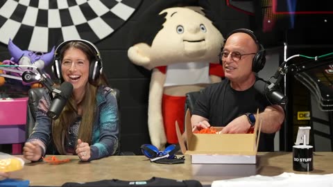 Howie's Golden Buzzer Will Never Do Another Podcast After This... ｜ Howie Mandel Does Stuff