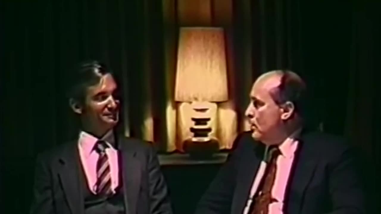 AVOF Nr. 7 - Ernst Zundel interviews Carlos Porter