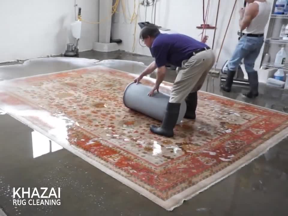 We use a 10-step Rug Cleaning process to ensure your rug is completely cleaned.