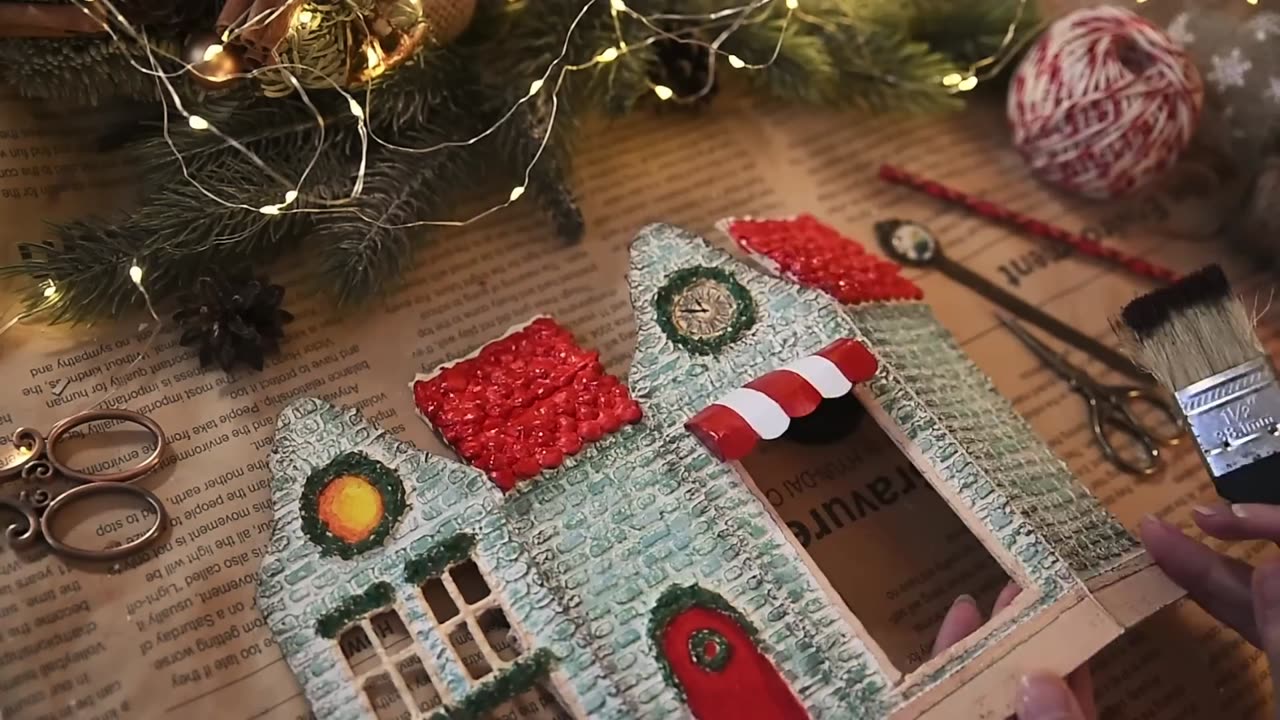 ***Christmas shop made of cardboard with your own hands***