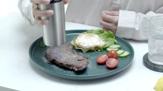 what you should know about salt and pepper grinder