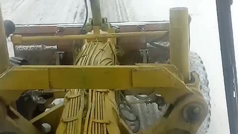 Баксы так и валяется рекой.