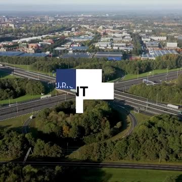 WEF Asks: 'Would You Be Happy Sharing, Not Owning, a Car?'—Netherlands Trials Car-Free Neighborhoods