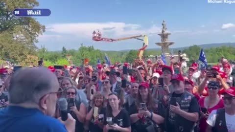 Rudy Giuliani gets a hero's welcome from bikers for Trump