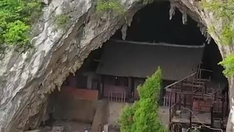 A mountain house in China