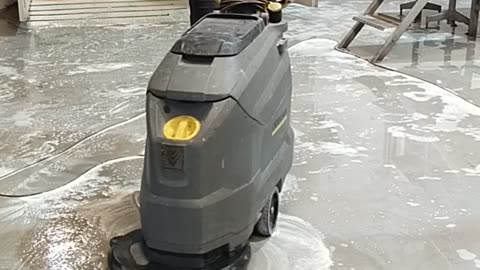 Floor cleaning