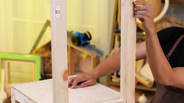 Amazing crafts that can be made using wood!