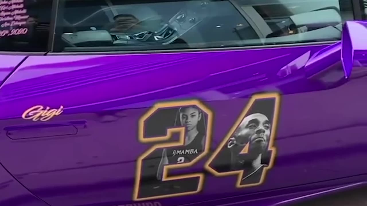 This Lambo honoring Kobe and Gigi is amazing 👏