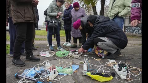 Russia continues to target and destroy Ukraine’s civilian infrastructure _ 7.30