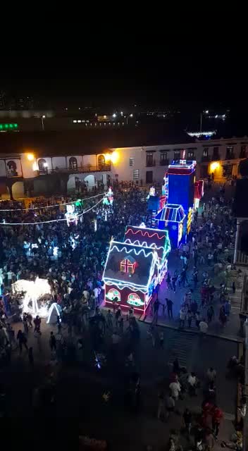 ¡A vivir diciembre! Cartagena encendió este jueves su alumbrado navideño