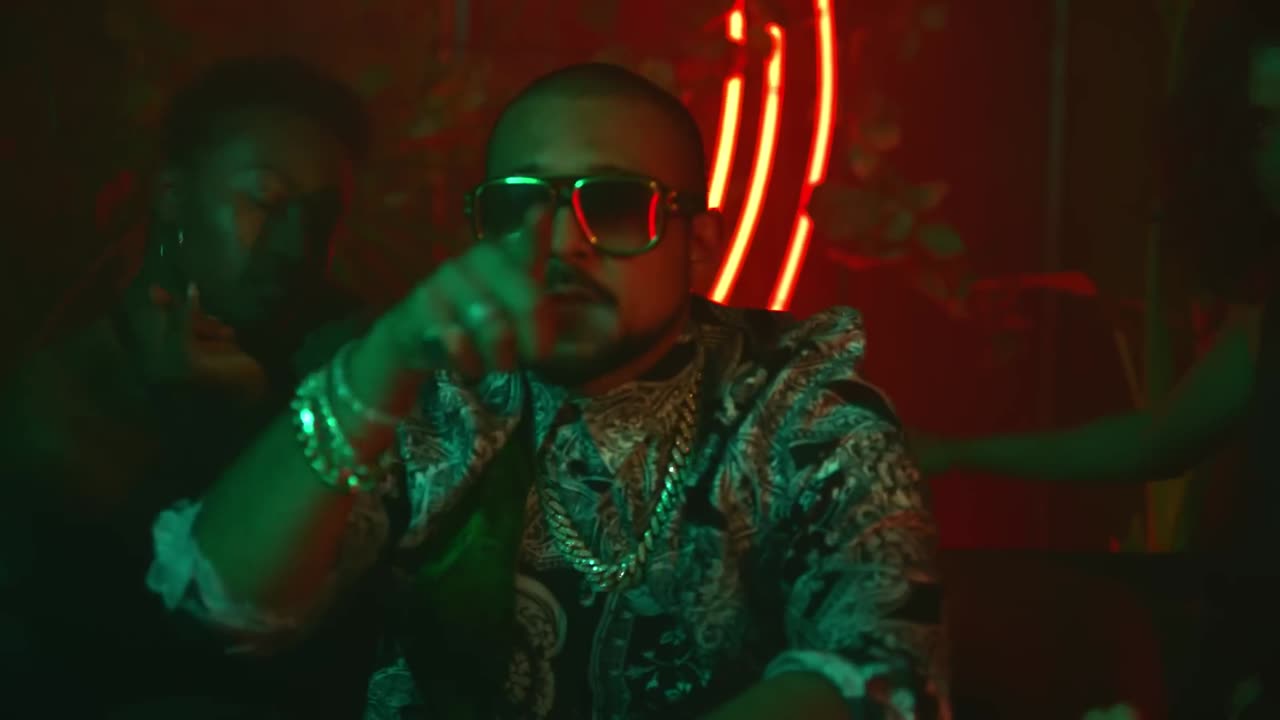 Sean Paul, David Guetta - Mad Love ft. Becky G