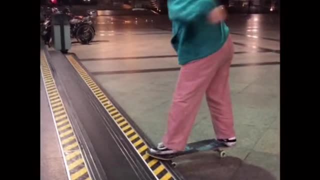 New ways to skateboard 😬 It's one centimetre
