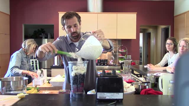 HIGH ANTI OXIDANT BERRY SMOOTHIE - May 13th 2015