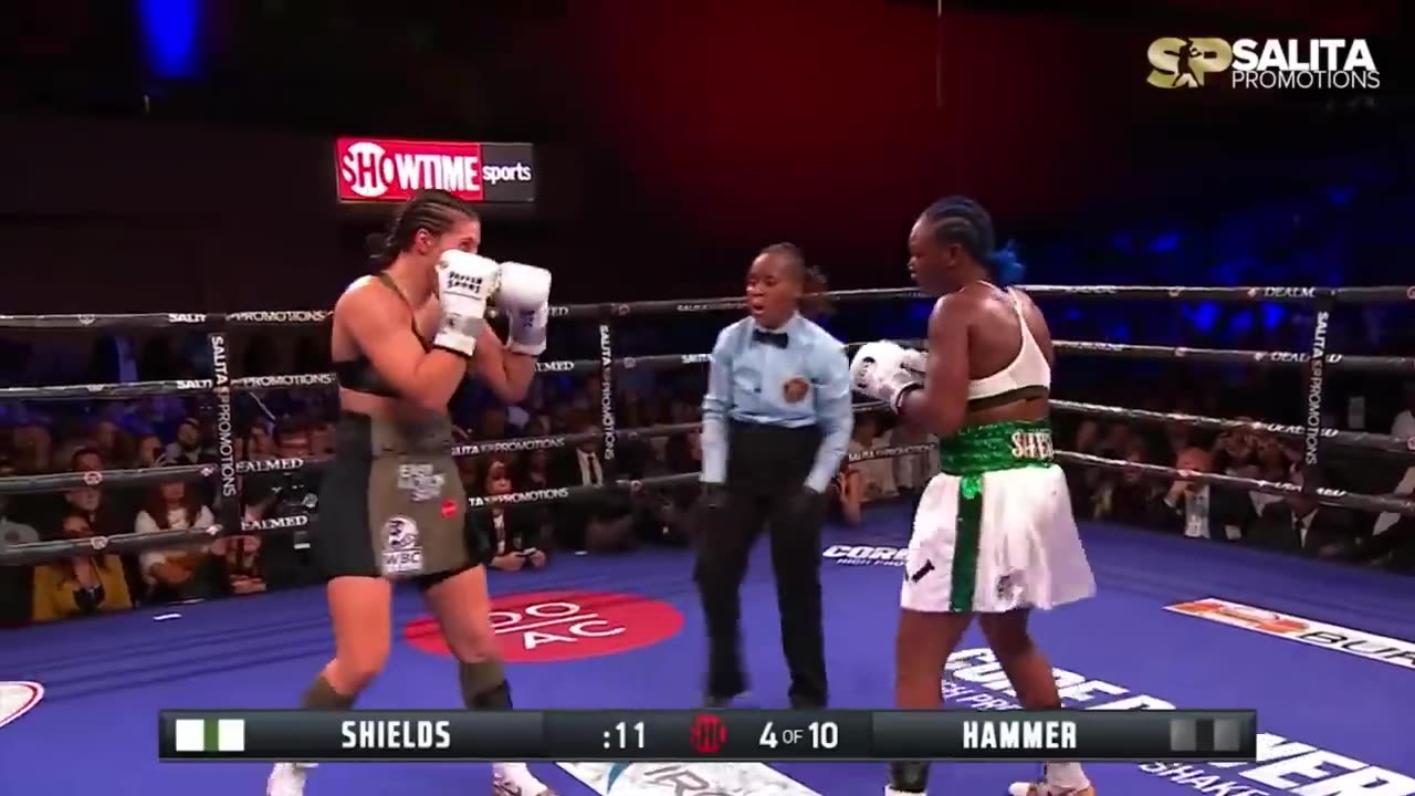 CLARESSA SHIELDS VS CHRISTINA HAMMER