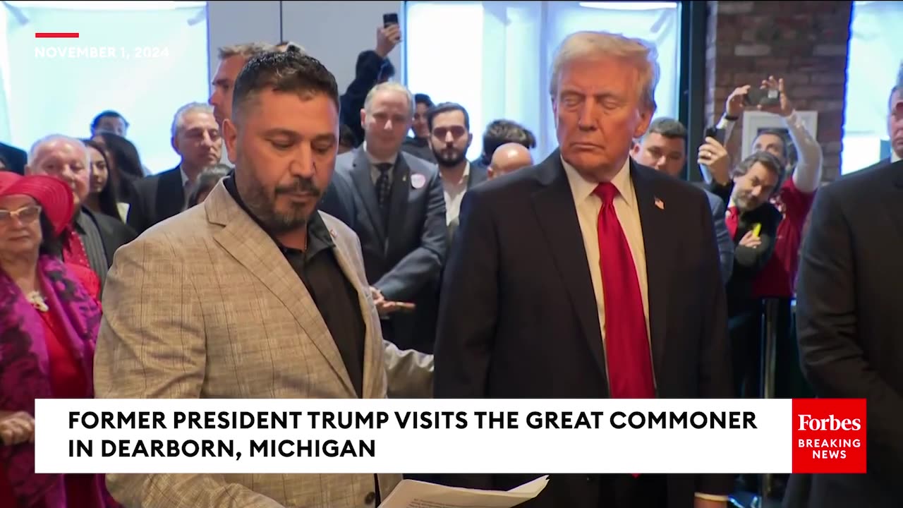 BREAKING NEWS: Trump Receives Plaque Promoting Peace From Arab American Leader In Dearborn, Michigan