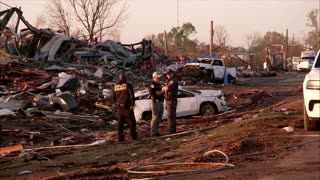 Mississippi tornado leaves at least 23 dead