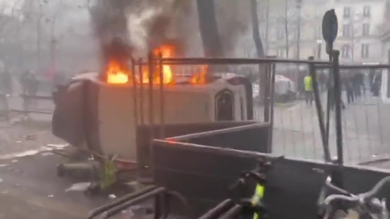 FRANCE - It continues. They will absolutely not stop