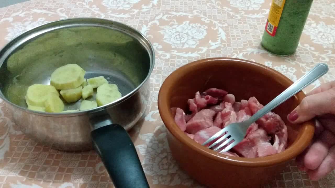 Receita de batata doce com carne de porco