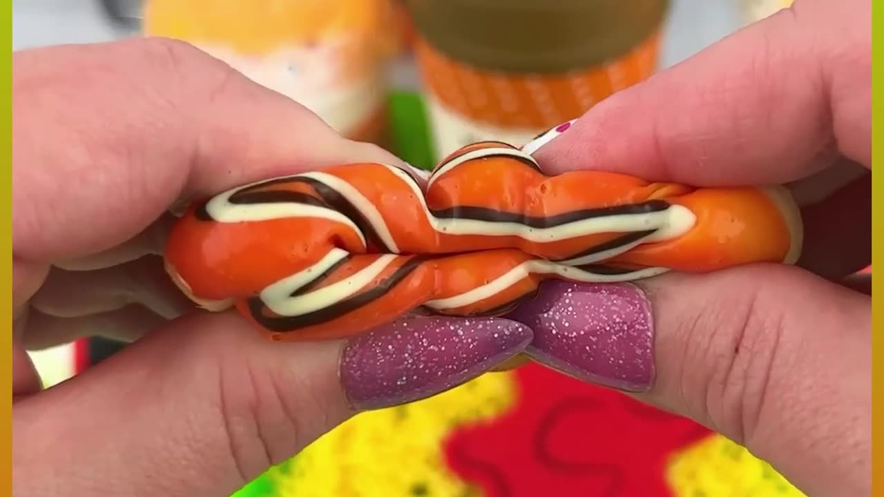 Halloween Magic: Satisfying School Lunch ASMR Adventure