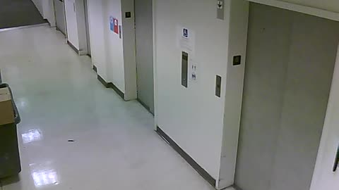 3904PSQB06FreightLobbyRear_2021-01-06_16h40min00s970ms.mp4