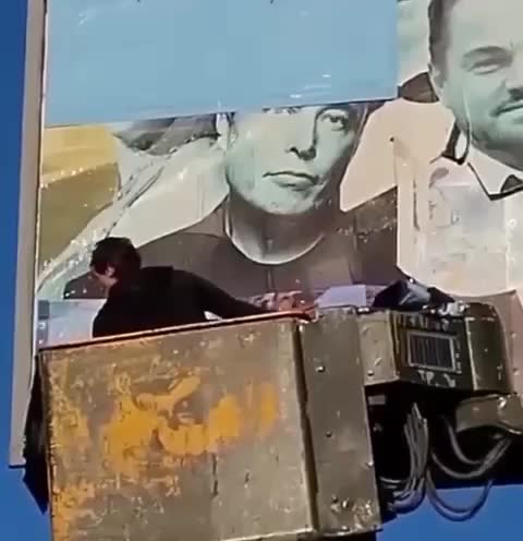 Ukraine: Elon Musk is being removed from billboards in Odessa