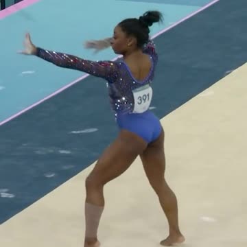 Olympics #Paris2024 Flying high and making history-Simone Biles showing us why she's a legend →→ #Olympics #Paris2024